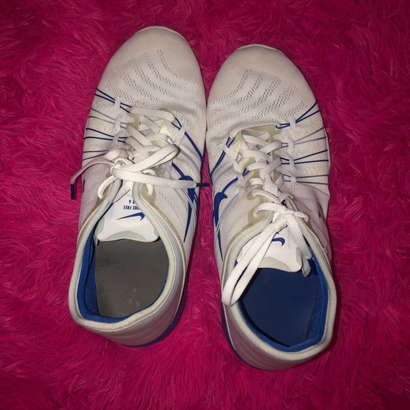 Nike running shoes - Picture 2 of 4